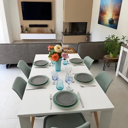 Socozy Oasis, Piscine & Jacuzzi, 8 Pers Βίλα *